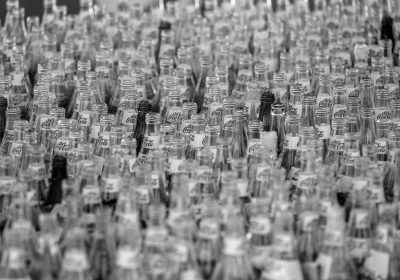 Les bouteilles en verre plus contaminées que les autres contenants