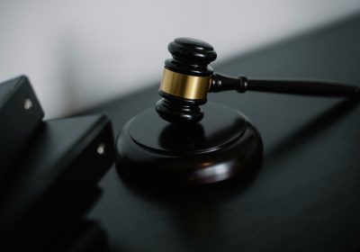 Jusqu’à 10 000 € d’amende si vous ignorez le rendez-vous imposé par le juge