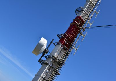 Ondes électromagnétiques Toujours pas de liens entre ondes et cancers