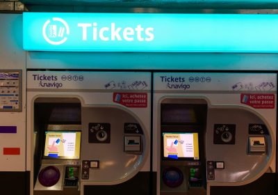 Métro, bus, tramway / Vers une hausse généralisée du prix des billets ?